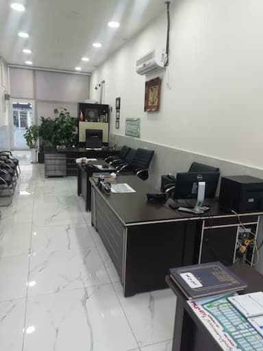 مغازه در موقعیت عالی