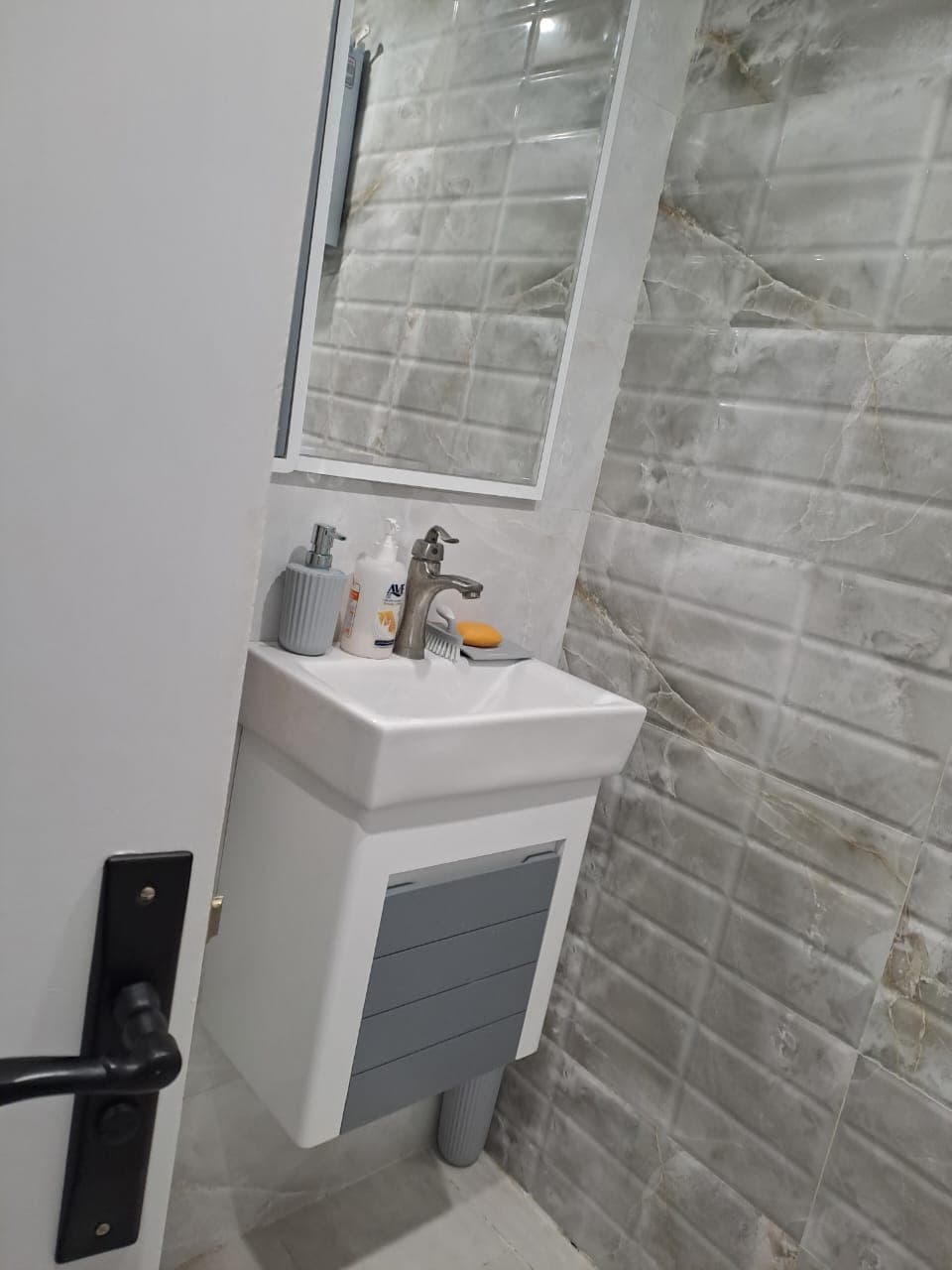 واحد 85 متری نوساز، دوخوابه